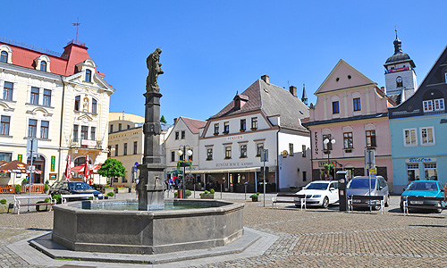 �esk� Kamenice